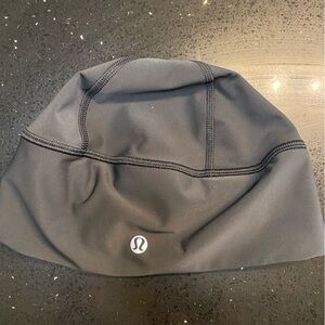 Lululemon Women’s Running Black Ponytail Beanie Hat